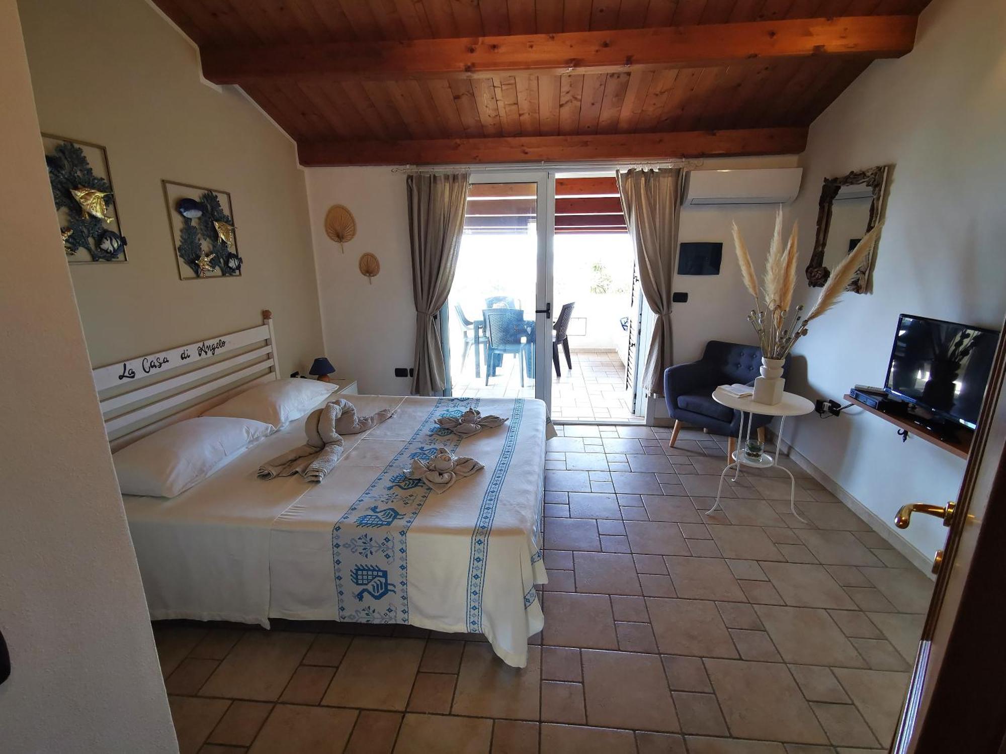 Apartamento La Casa Di Angelo Tresnuraghes Exterior foto